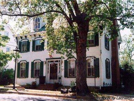 Isaac Hilliard House Bed And Breakfast ペンバートン エクステリア 写真